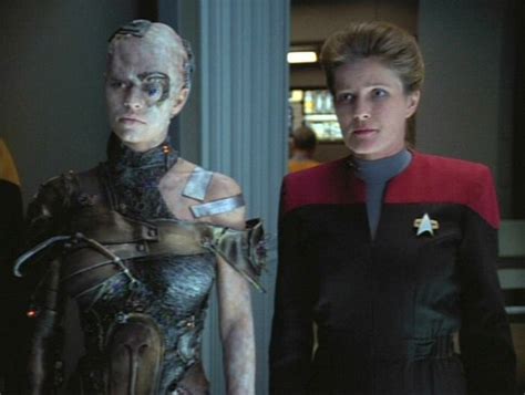 Delta Quadrant Vogue S Ep The Gift Or Seven Of Nine Cleans Up