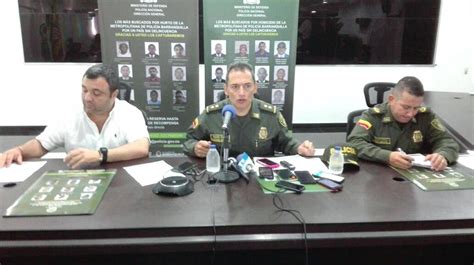 Policía Revela Carteles De Los Más Buscados Por Homicidio Y Hurto En