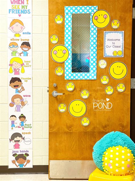 Classroom door decorations and displays to make creating a cute welcoming classroom a breeze ...