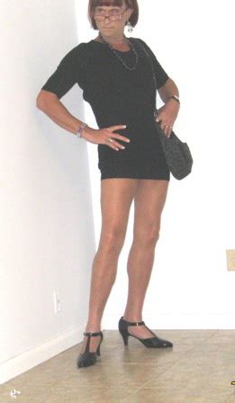 Jennifer Mature Cd Posing Photo Ashemaletube