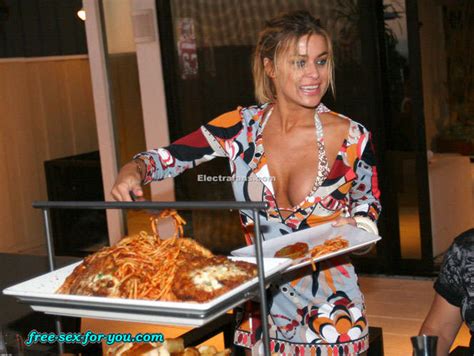 Carmen Electra Showing Her Big Tits And Her Perfect Ass On Chair Porn Pictures XXX Photos Sex