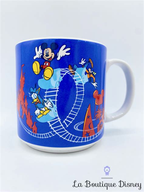 Tasse scène Mickey Dingo Donald attraction Disneyland Paris Walt Disney