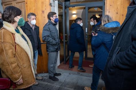 Mugello Posti Di Lavoro A Rischio Salvare La Fabbrica Dei Marroni