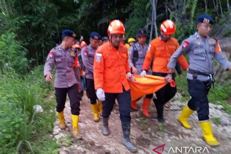 2 Korban Yang Hilang Akibat Tanah Longsor Di Tana Toraja Ditemukan