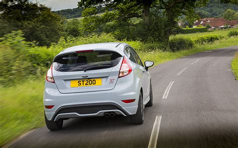st200-3 - Driving.co.uk from The Sunday Times