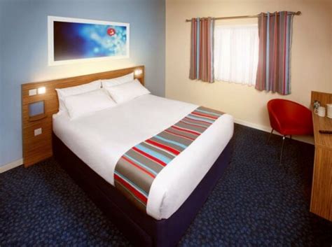 Hotel Travelodge Widnes – Book Direct & Get Discount | 2023