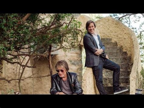 Thomas Dutronc installé en Corse il dévoile l intérieur de sa maison