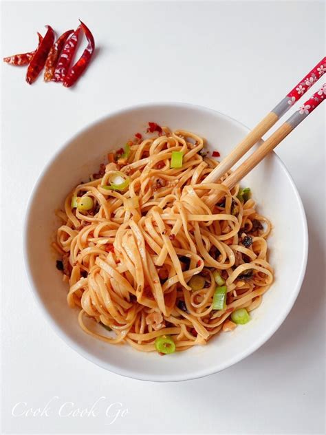 Sichuan Dan Dan Noodles 四川担担面 - COOK COOK GO