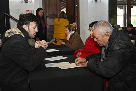 Casa Propia Familias De Tigre Firmaron Las Escrituras De Sus