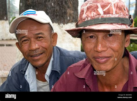 Hombres Personas Fotografías E Imágenes De Alta Resolución Alamy