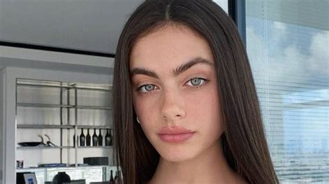 Israeli Star Yael Shelbia Named 2020s Most Beautiful Face In The World