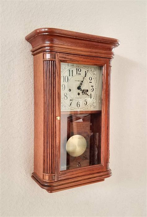 Vintage Antique Howard Miller Heirloom Quality Westminster Chime