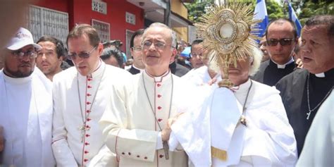 No Nos Dejen Morir” El Desgarrador Pedido De Auxilio De Un Cura En