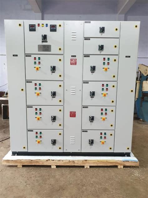 Phase Electric Mccb Distribution Panel Vac Ip Rating Ip At Rs