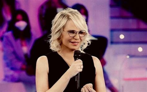 Uomini E Donne Andr In Onda Oggi Quando Torna Maria De Filippi