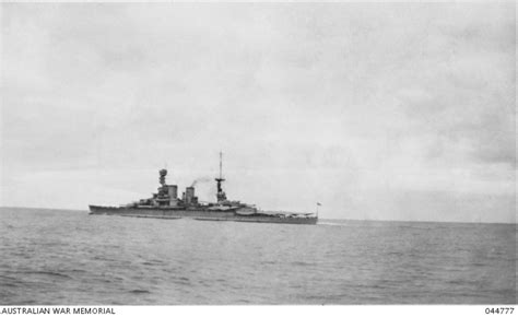 At Sea The Battle Cruiser Hms Repulse Built In Of Tons