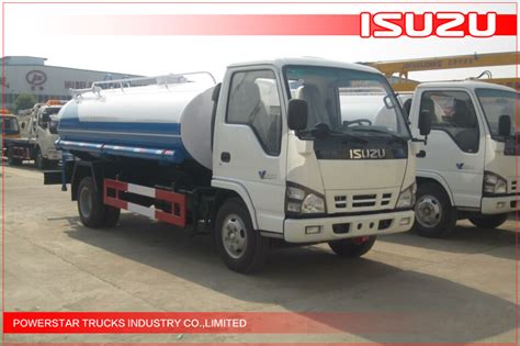 Hot Selling 3000L 5000L Ghana Market ISUZU NKR Water Truck Tanker For