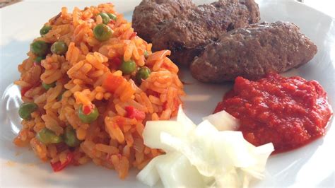 Cevapcici Mit Djuvec Reis Rezept Mit Video Kochbar De