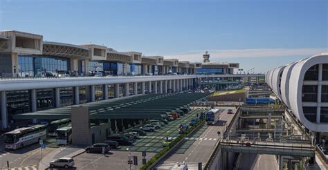 FlyLili - Milano Malpensa Airport