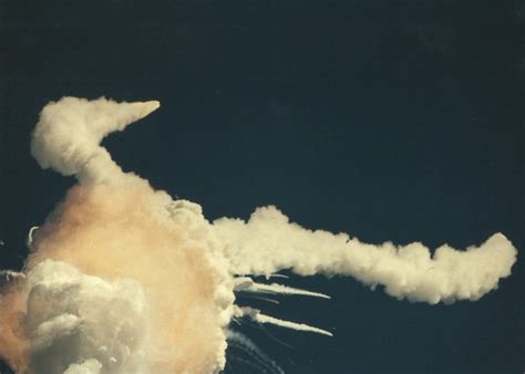 Incredible Photos Emerge Of The 1986 Challenger Shuttle Disaster