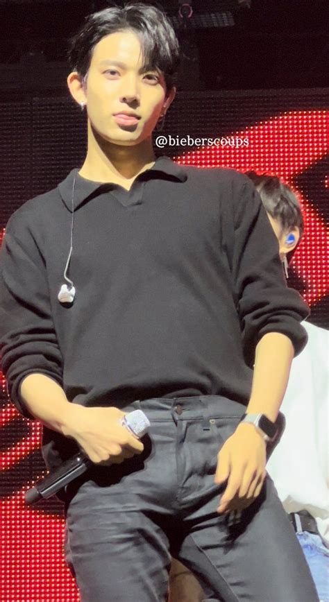 Lee Heeseung Enhypen In Boyfriend Pictures Hot Korean Guys Lee Evans