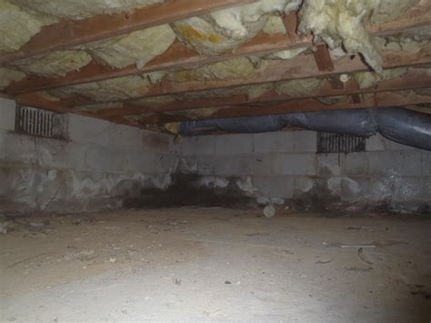 Home Insulation Services Vented Crawl Space In Wittman Md Before