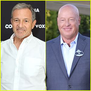 Bob Iger Comes Out Of Retirement Returns As Disney Ceo As Bob Chapek