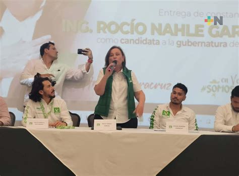 Toma protesta Rocío Nahle como candidata a la gubernatura por el PVEM