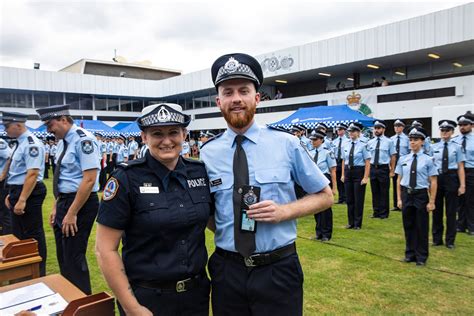 New recruits join frontline | Mirage News