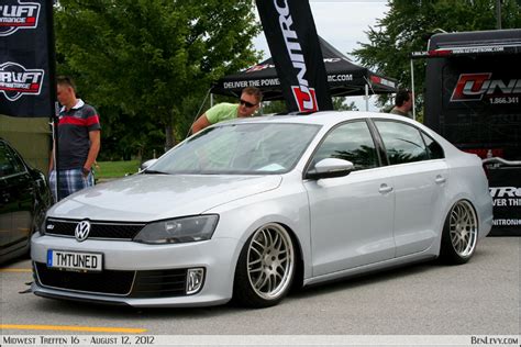 Silver Volkswagen Jetta