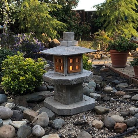 Build Custom Molds to Pour a Concrete Japanese Lantern | Make: