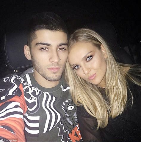 Zayn Malik Sent Breakup Text To Perrie Edwards While She Was Partying Daily Mail Online