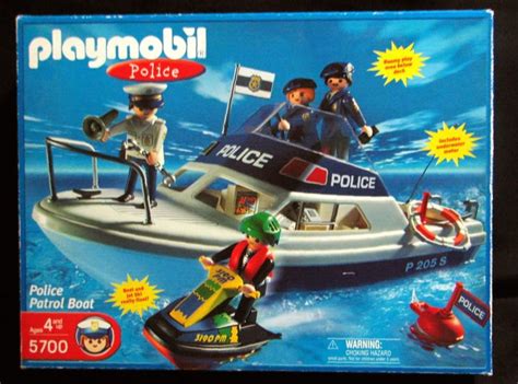 Playmobil Set: 5700-usa - Police Patrol Boat - Klickypedia