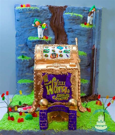 Willy wonka slot machine - Decorated Cake by Not Your - CakesDecor