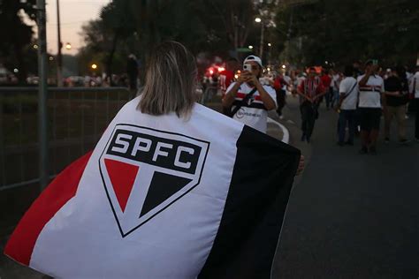 São Paulo anuncia mais de 20 mil ingressos vendidos para jogo contra o