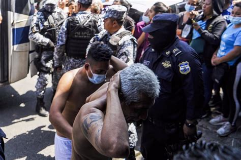 El Salvador Detenidos más de 15 000 pandilleros en 27 días de estado