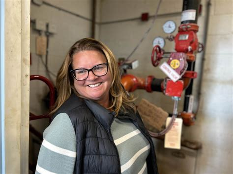 Homelessness doesn’t take a holiday. But warming shelters do. • Rhode