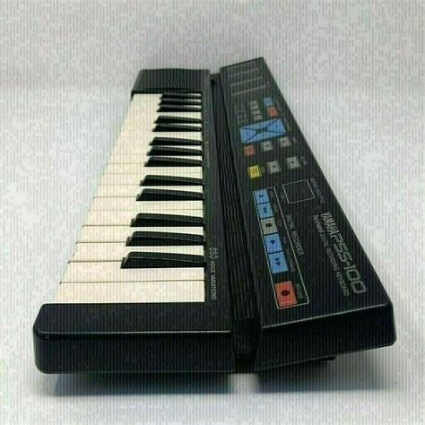 Electronic Keyboard Yamaha Portasound Pss 100 Digital Recorder Boxed With Psu In Eastleigh