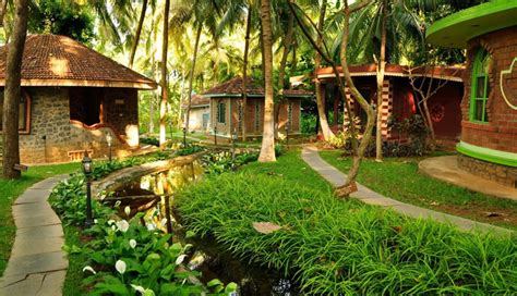 6 Best Ayurvedic Spa Resorts To Visit In Kerala