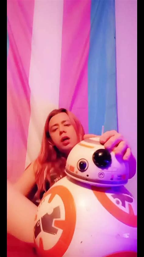 Trans Slave Leia Sucks Lightsaber Fucks Bb Teaser Shemale Ladyboy Ladyboy Porn XHamster