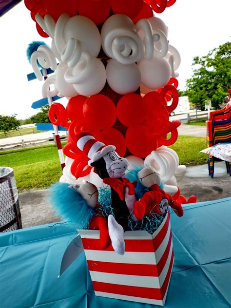 DreamARK Events Blog: The Cat In The Hat! Dr. Seuss Party decoration ideas.