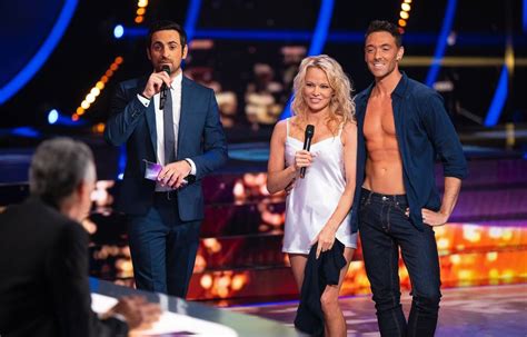 Danse Avec Les Stars Pamela Anderson Sera De Retour Sur Le Parquet