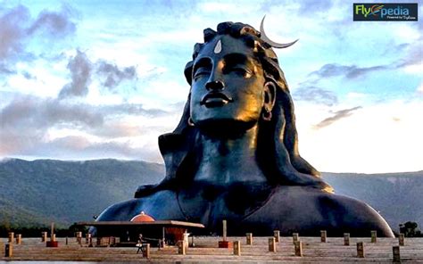 Discover Your Purpose: 7 Enchanting Ashrams in India for a Soulful ...