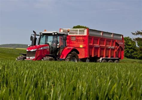 Nouveaux Tracteurs Massey Ferguson 7600