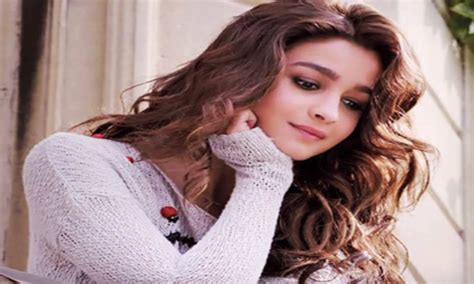 Alia Bhatt Filmleri Kimdir Nedir Iyi Mi B Yle De