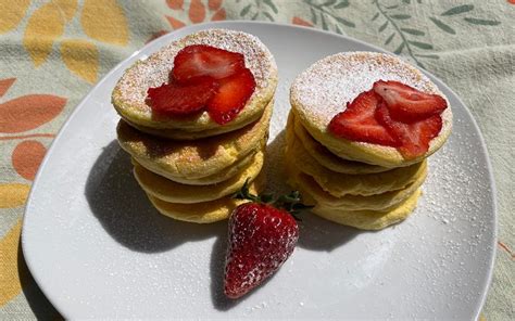 Fluffy Japanese Pancakes How To Make Jiggly Souffle Pancakes