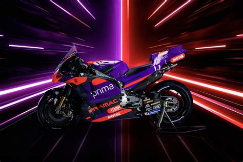 O Roxo A Dominar Eis A Ducati Da Pramac Para Imprensa De Hoje