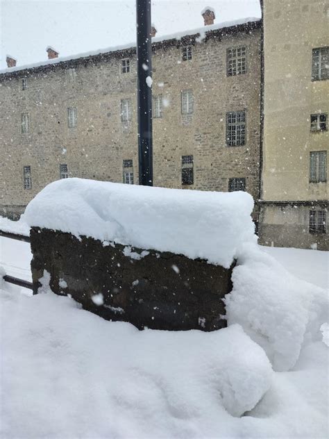 Abbondanti Nevicate E Piogge Sul Piemonte Permane L Allerta Per Le