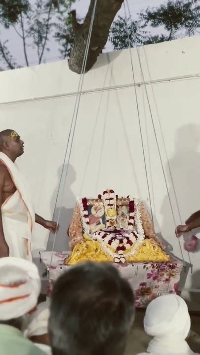 Shri Shri Radha Vatika Me Shri Sadguru Dev Bhagvan Ke Sanidhya Me Van