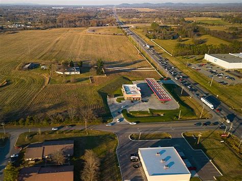 2315 Highway 231 N Shelbyville Tn 37160 Mls 2482524 Zillow